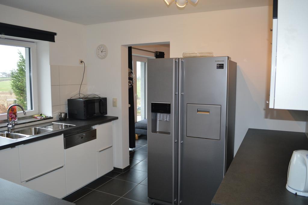 Villa Sixine House Ovifat Esterno foto
